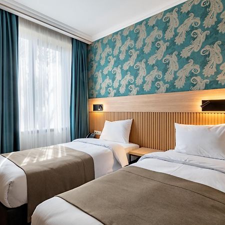 Hotel Old Wall Тбилиси Екстериор снимка